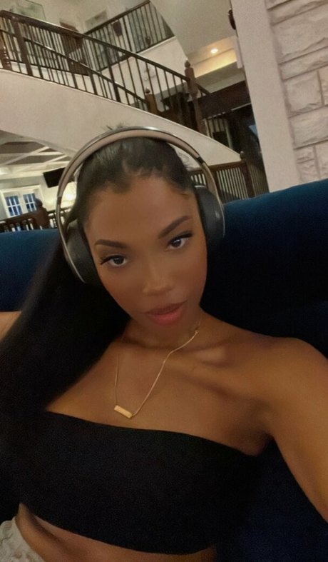 Nacktes geleaktes OnlyFans-Foto von Eden Jabari