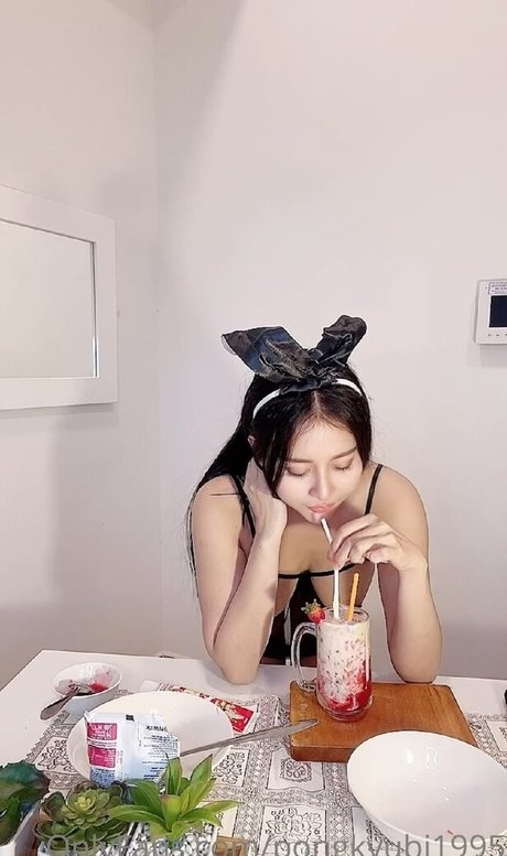 Nacktes geleaktes OnlyFans-Foto von Pongkyubi1995