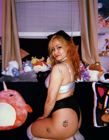 Nacktes geleaktes OnlyFans-Foto von Basskitten