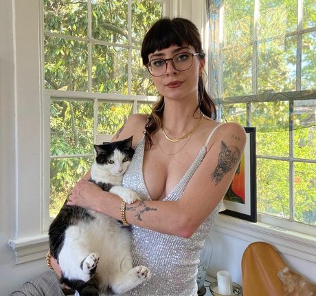 Nacktes geleaktes OnlyFans-Foto von Aynsleigh Escher