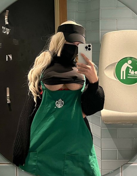 Nacktes geleaktes OnlyFans-Foto von Yourgoddessfinn