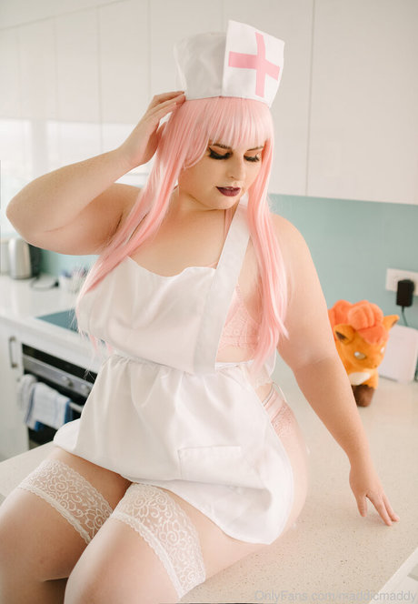 Nacktes geleaktes OnlyFans-Foto von Maddicmaddy