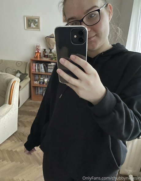 Nacktes geleaktes OnlyFans-Foto von Chubbynixiesin