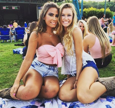 Nacktes geleaktes OnlyFans-Foto von Ashton Hatchell