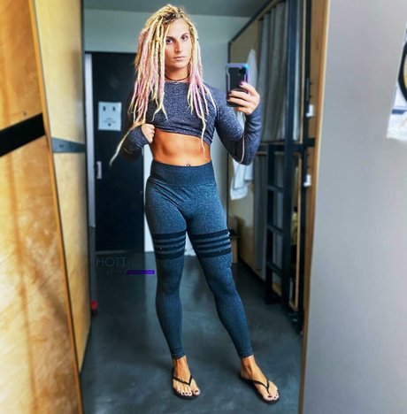 Nacktes geleaktes OnlyFans-Foto von Hottrayne