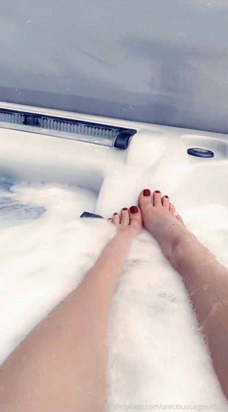 Nacktes geleaktes OnlyFans-Foto von Preciouscargoofficial