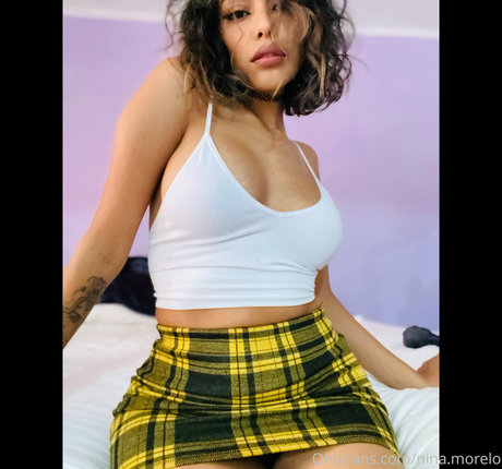 Nacktes geleaktes OnlyFans-Foto von Ninamorelo