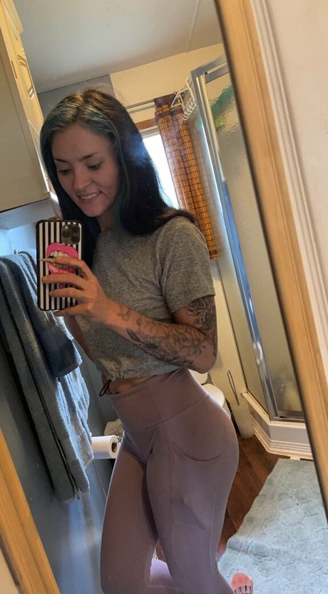 Nacktes geleaktes OnlyFans-Foto von Ladyjayyy23