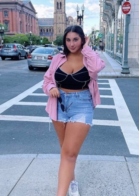 Nacktes geleaktes OnlyFans-Foto von Bri Snow
