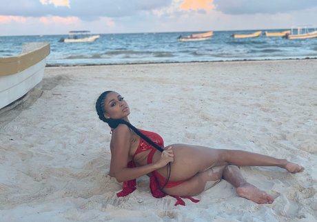 Nacktes geleaktes OnlyFans-Foto von Alessiasays