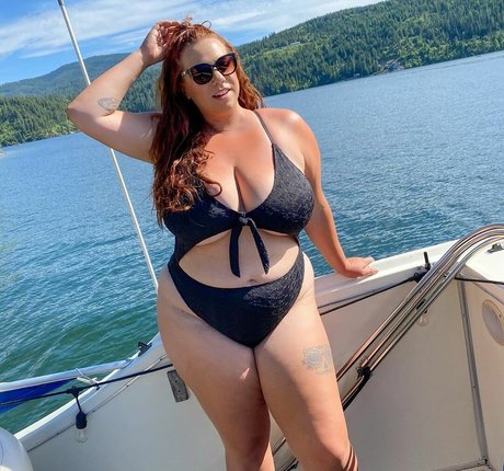 Nacktes geleaktes OnlyFans-Foto von Ashleigh Dunn