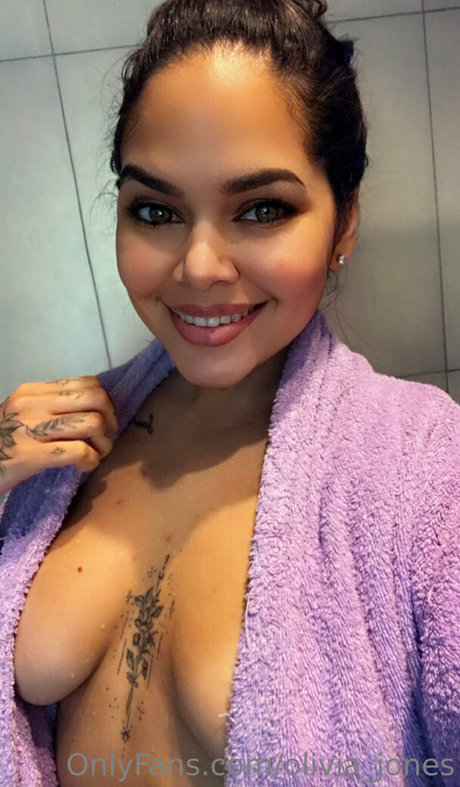 Nacktes geleaktes OnlyFans-Foto von Sofiajones2