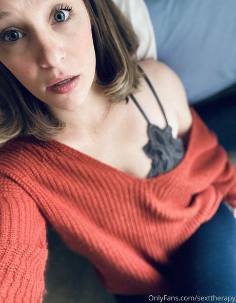 Nacktes geleaktes OnlyFans-Foto von Sexttherapy