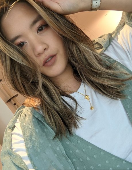 Nacktes geleaktes OnlyFans-Foto von Mikaela