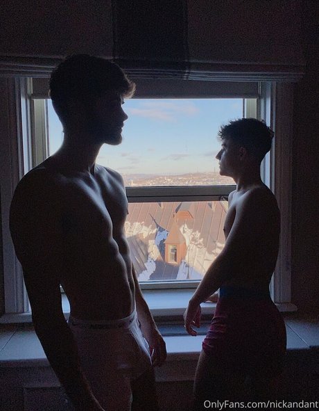 Nacktes geleaktes OnlyFans-Foto von Nickandant
