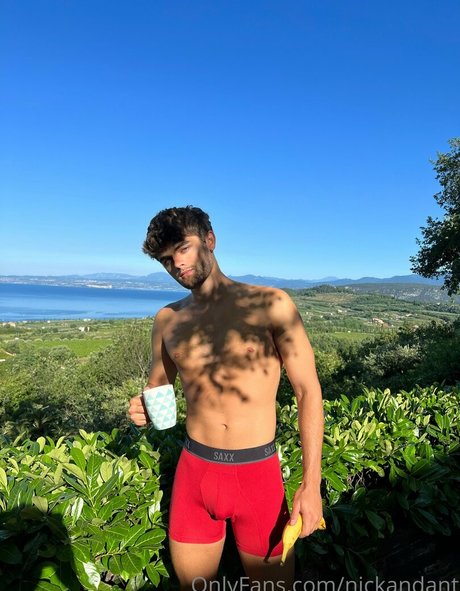 Nacktes geleaktes OnlyFans-Foto von Nickandant