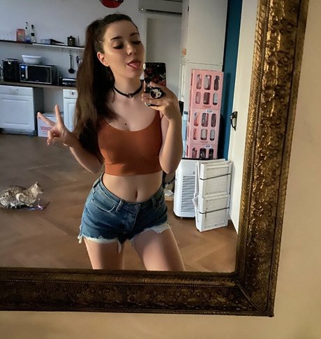 Nacktes geleaktes OnlyFans-Foto von Anni The Duck
