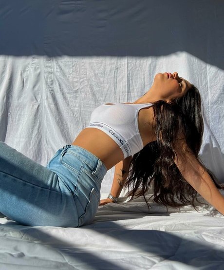 Nacktes geleaktes OnlyFans-Foto von Giovanna Buscacio