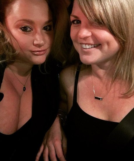 Nacktes geleaktes OnlyFans-Foto von Blondiepomie