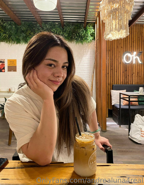 Andrealuna4real