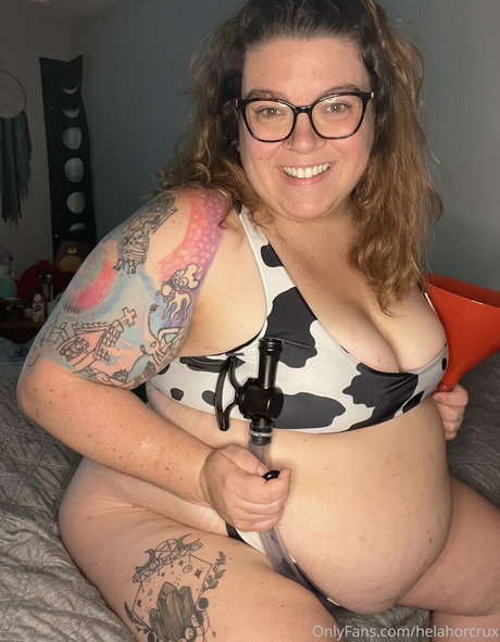 Nacktes geleaktes OnlyFans-Foto von Helastonedbbw
