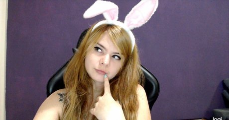 Nacktes geleaktes OnlyFans-Foto von Kikiyou