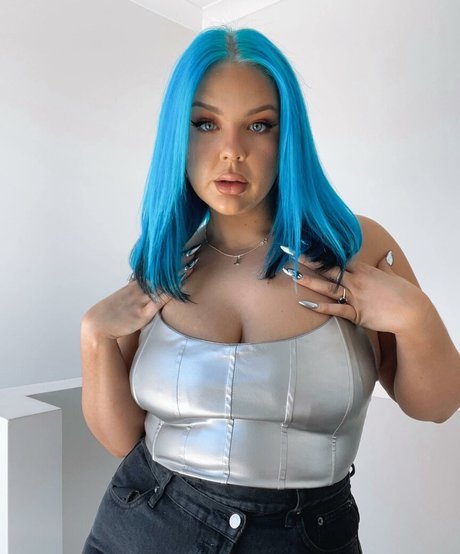 Nacktes geleaktes OnlyFans-Foto von Laurenbrianna