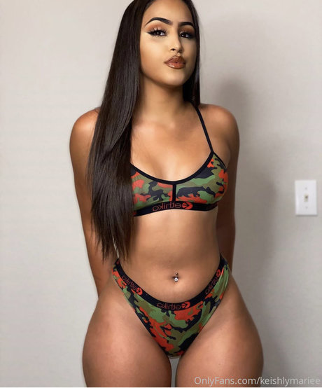 Nacktes geleaktes OnlyFans-Foto von Keishlymariee