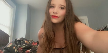 Nacktes geleaktes OnlyFans-Foto von Luckywithlola