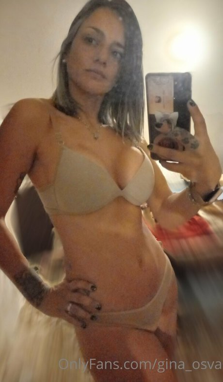 Nacktes geleaktes OnlyFans-Foto von Ginaxxx