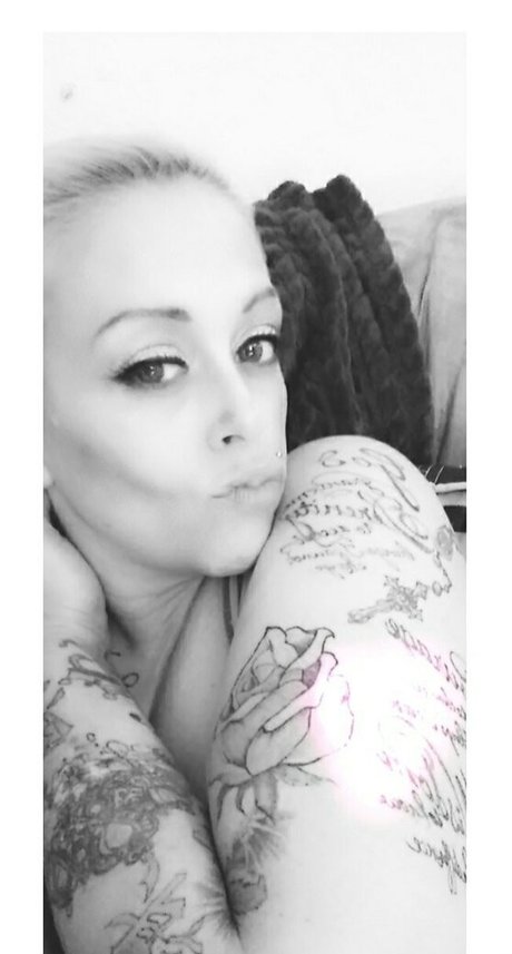 Nacktes geleaktes OnlyFans-Foto von Queenbunni44
