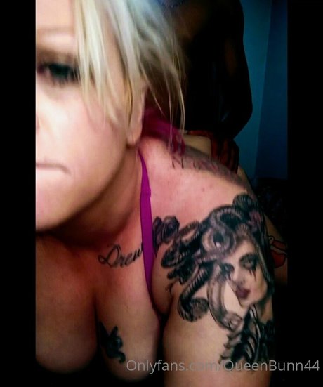 Queenbunni44