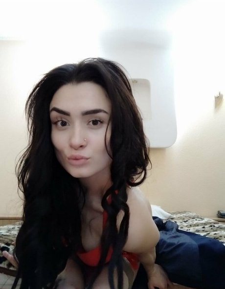 Nacktes geleaktes OnlyFans-Foto von Kiramoonlight