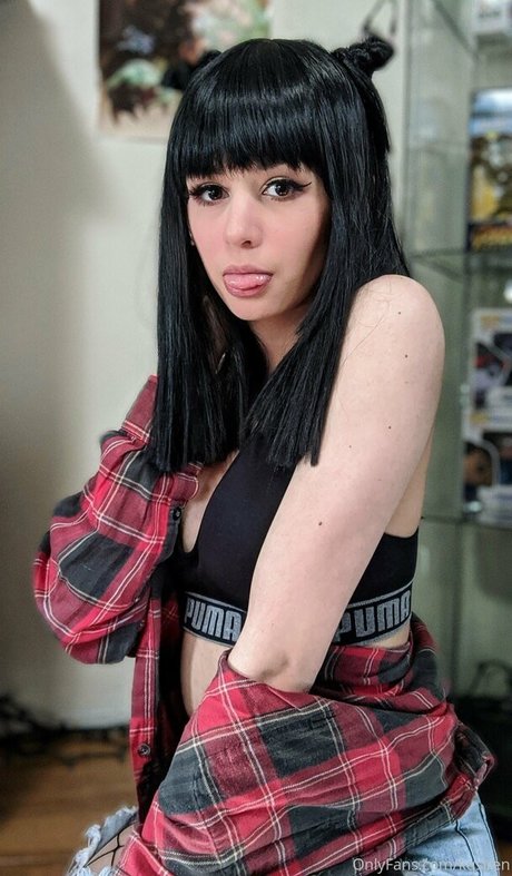 Nacktes geleaktes OnlyFans-Foto von Kqsiren