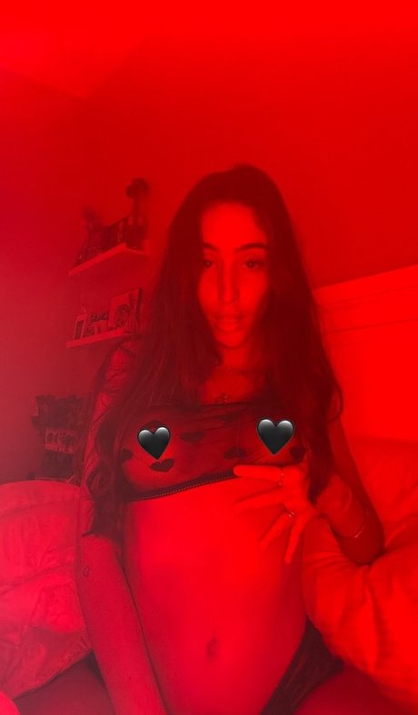 Nacktes geleaktes OnlyFans-Foto von Lucyjane710