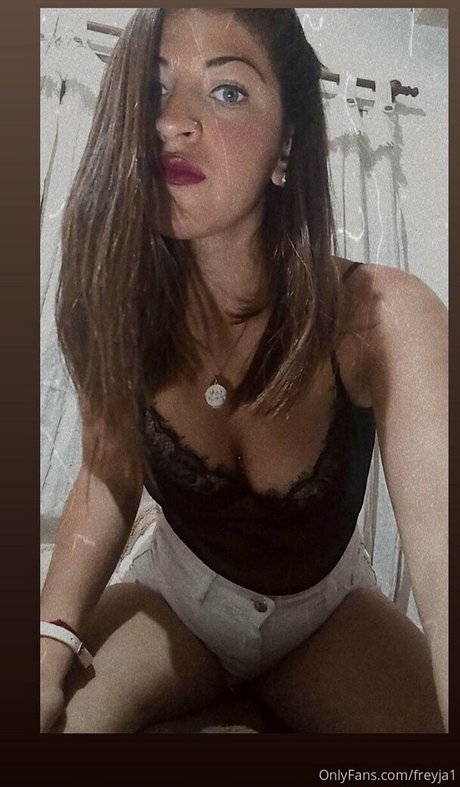 Nacktes geleaktes OnlyFans-Foto von Freyja1
