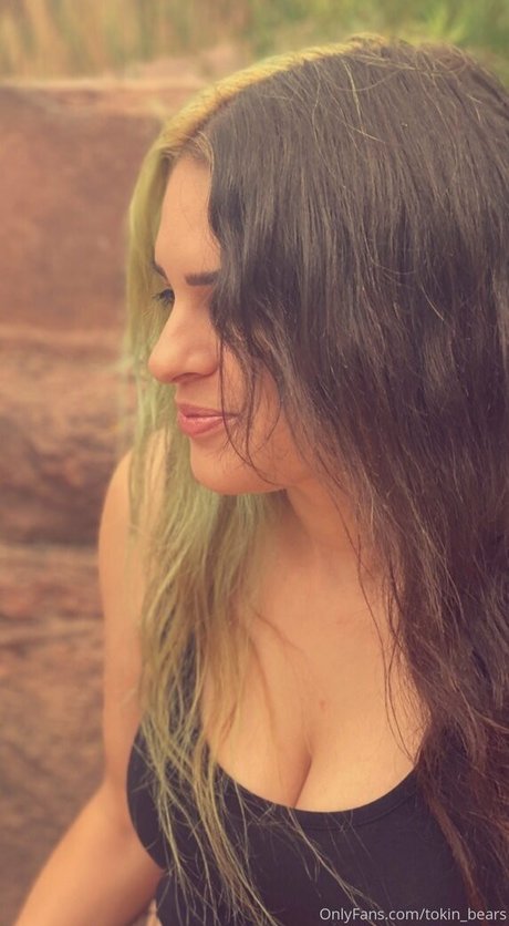 Nacktes geleaktes OnlyFans-Foto von Tokinbears