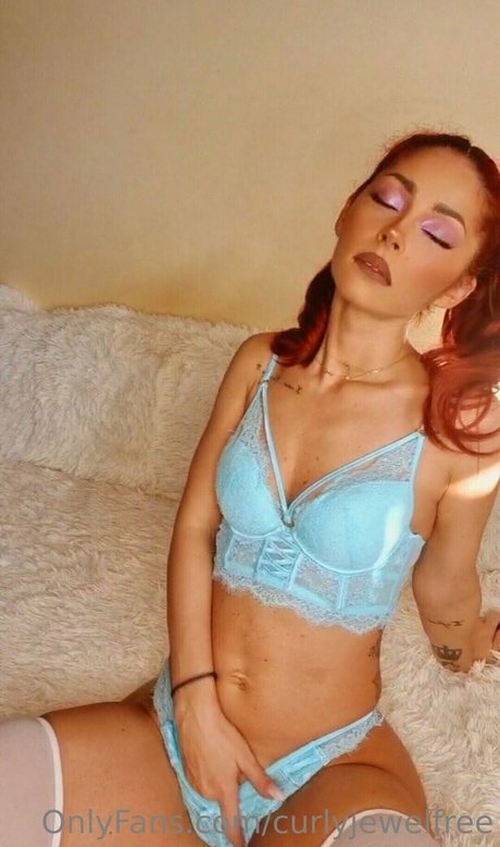 Curlyjewelfree