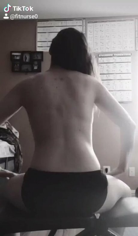 Brunette_beauty86