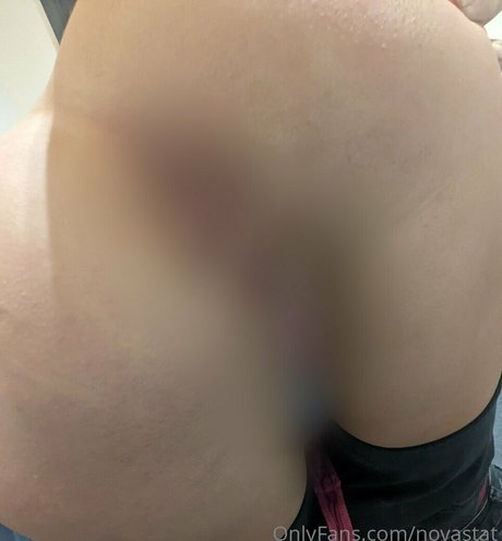 Nacktes geleaktes OnlyFans-Foto von Novastat