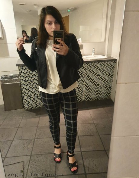 Veganfootqueen