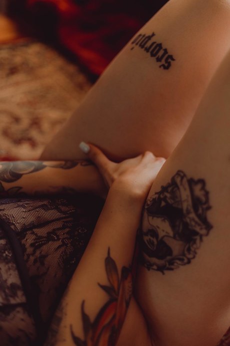 Nacktes geleaktes OnlyFans-Foto von Thatsoraven95