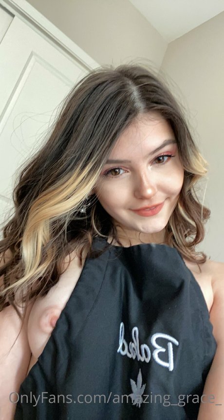 Nacktes geleaktes OnlyFans-Foto von Amazing Grace