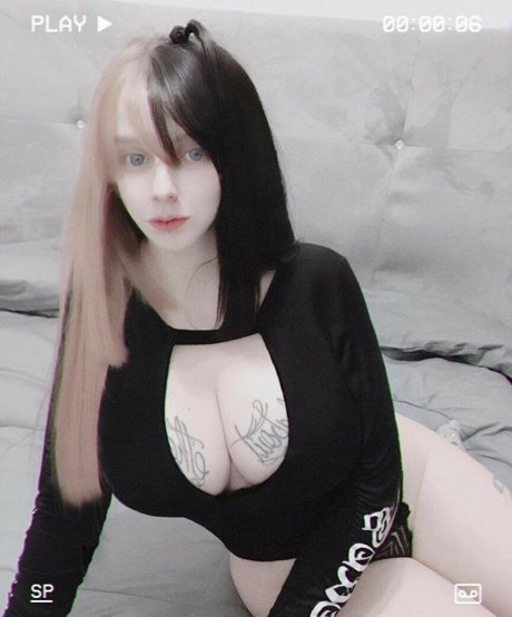 Nacktes geleaktes OnlyFans-Foto von Xmvndsx