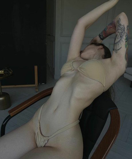 Nacktes geleaktes OnlyFans-Foto von Meow Fit