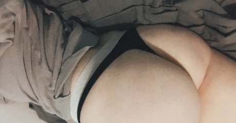 Nacktes geleaktes OnlyFans-Foto von Mxbabi
