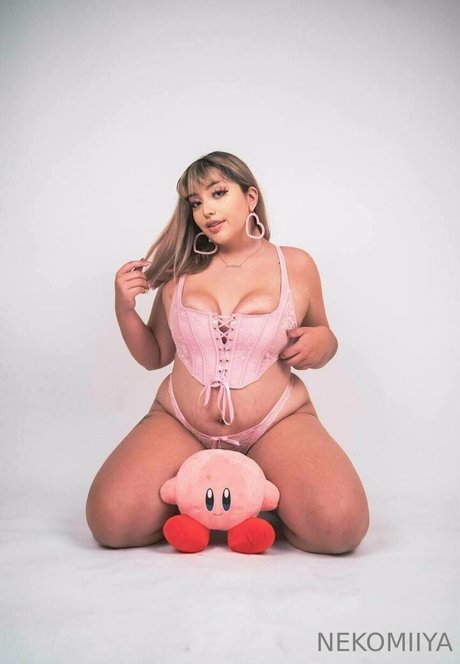 Nacktes geleaktes OnlyFans-Foto von Nekomiiya