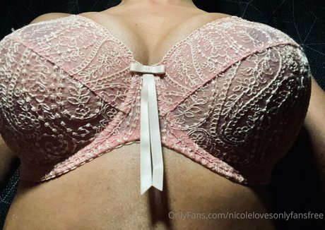 Nicolelovesonlyfansfree