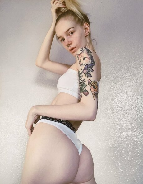 Nacktes geleaktes OnlyFans-Foto von Queengem