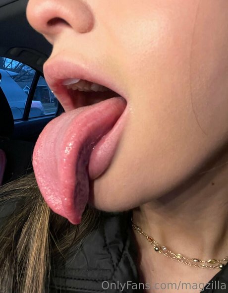 Nacktes geleaktes OnlyFans-Foto von Magzilla Magzillac